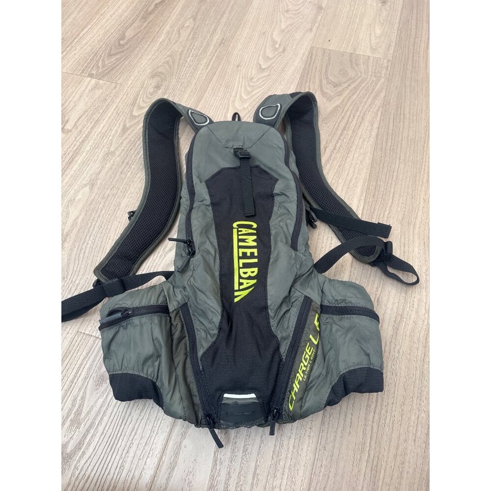 Camelbak Charge LR Ultra Light Hydration Pack Gray & Black